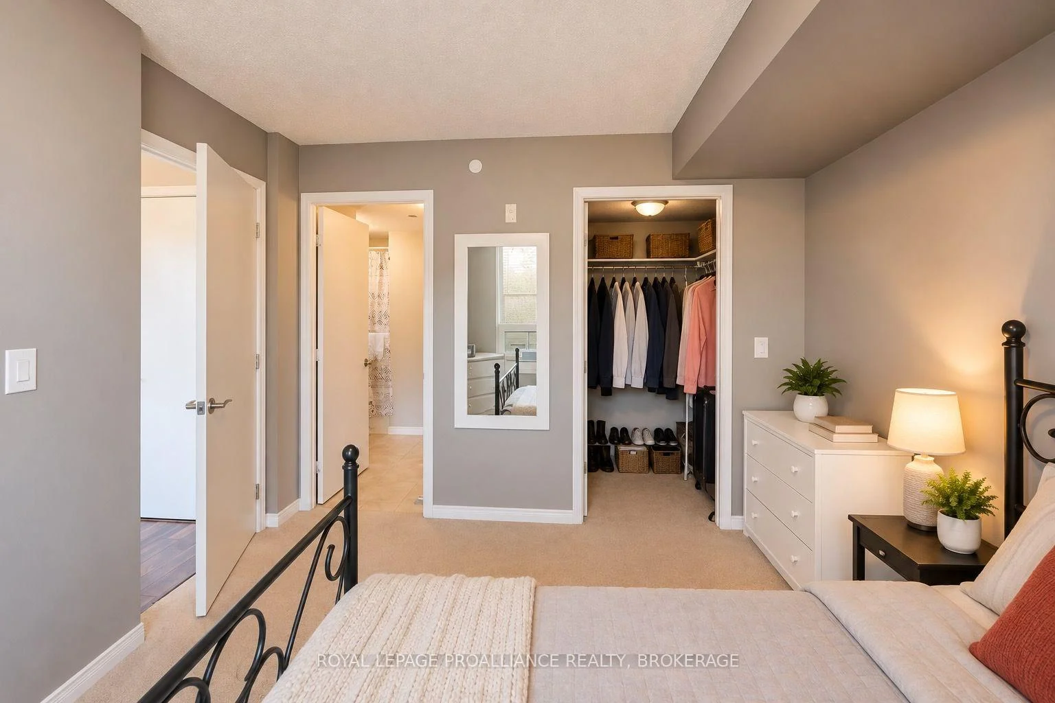 Photo 27 of Unit 501, 121 Queen Street, Kingston, East of Sir John A. Blvd — HOMEH