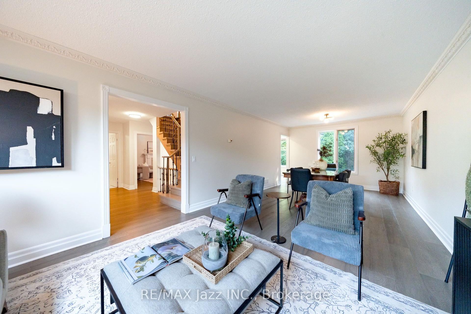 Photo 10 of 262 Athabasca Street, Oshawa, Donevan — HOMEH