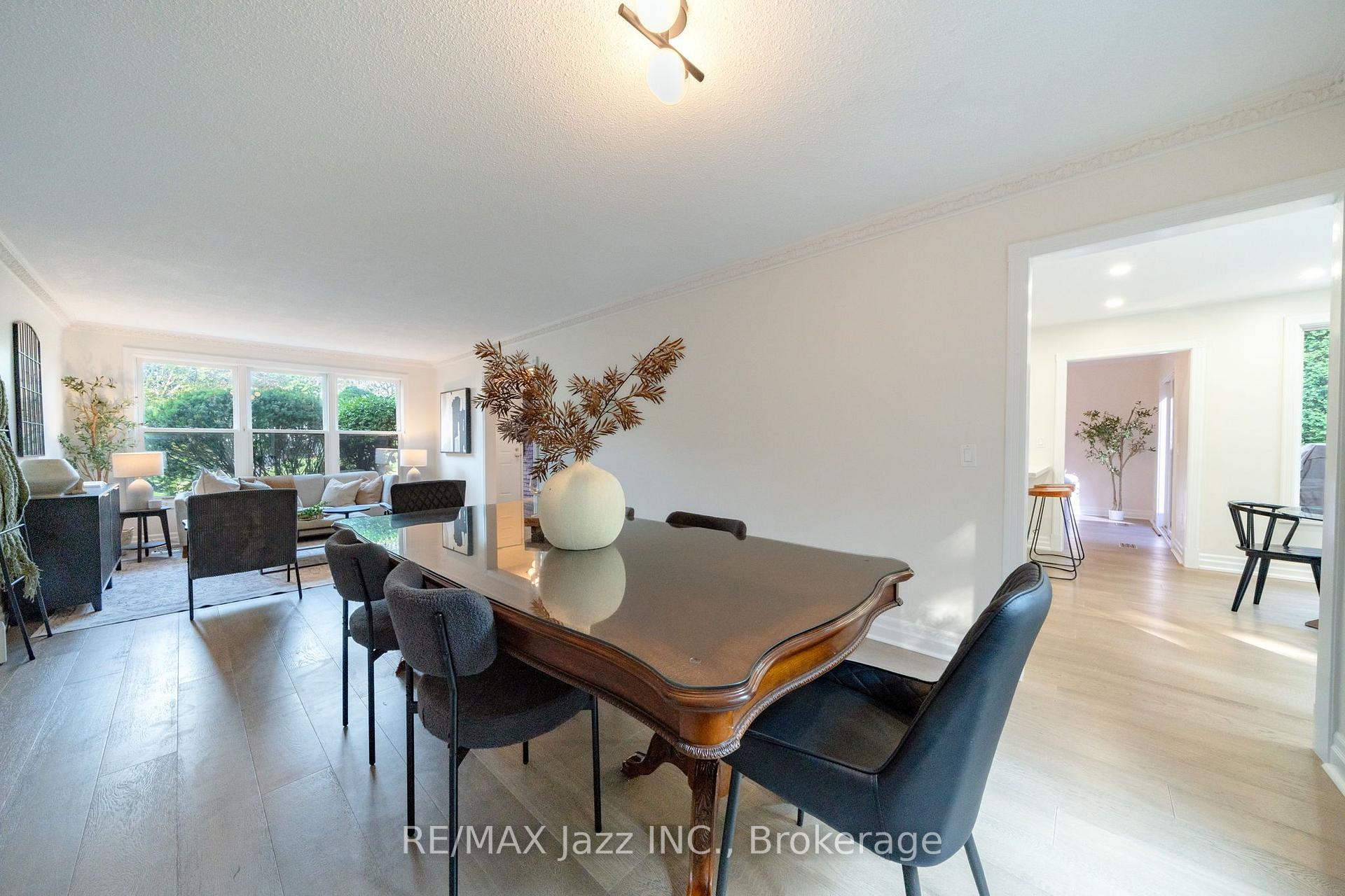 Photo 11 of 262 Athabasca Street, Oshawa, Donevan — HOMEH