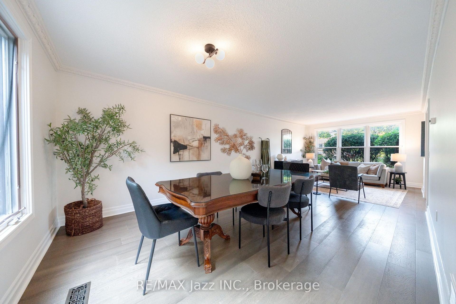Photo 12 of 262 Athabasca Street, Oshawa, Donevan — HOMEH