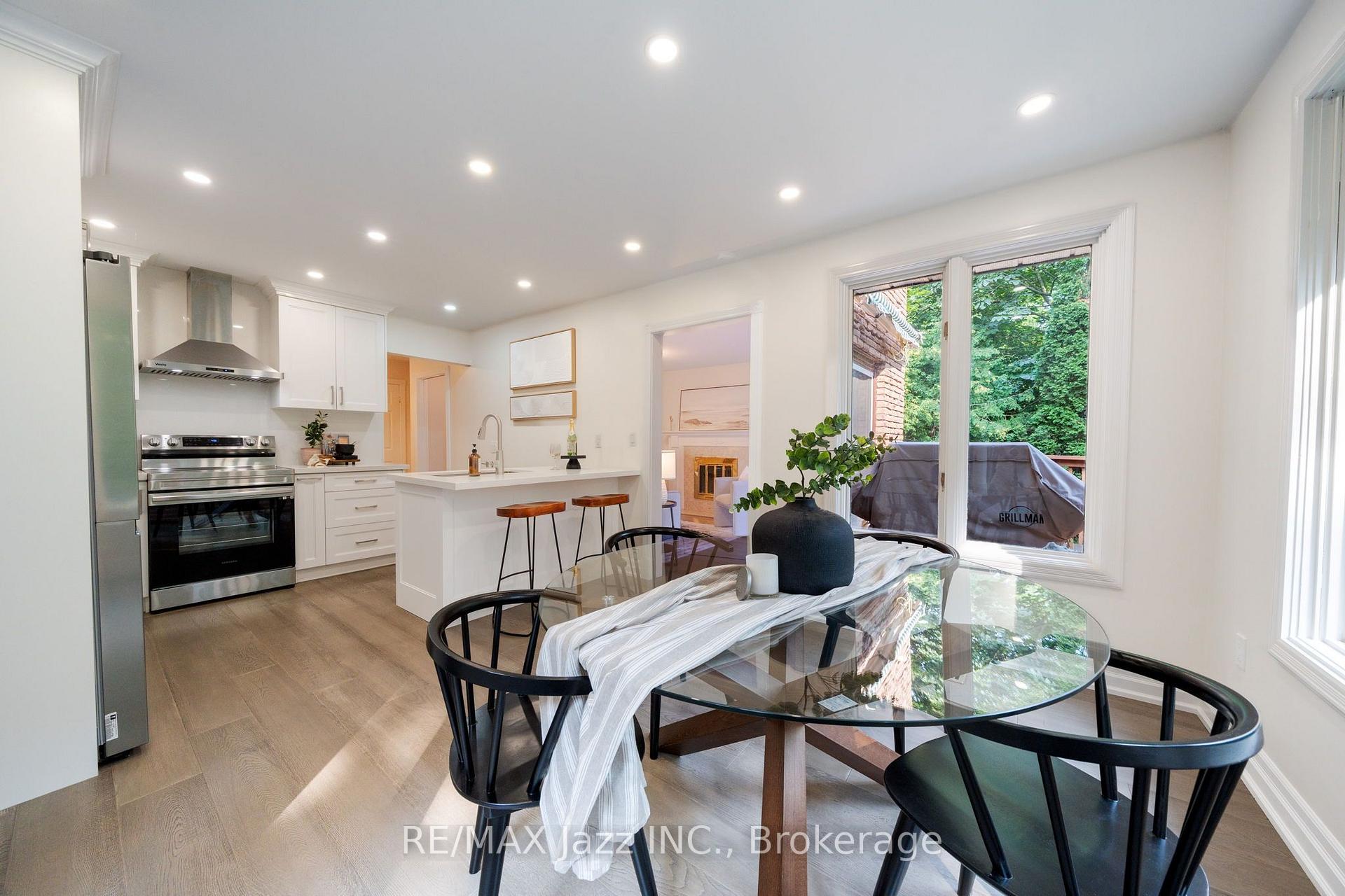 Photo 14 of 262 Athabasca Street, Oshawa, Donevan — HOMEH