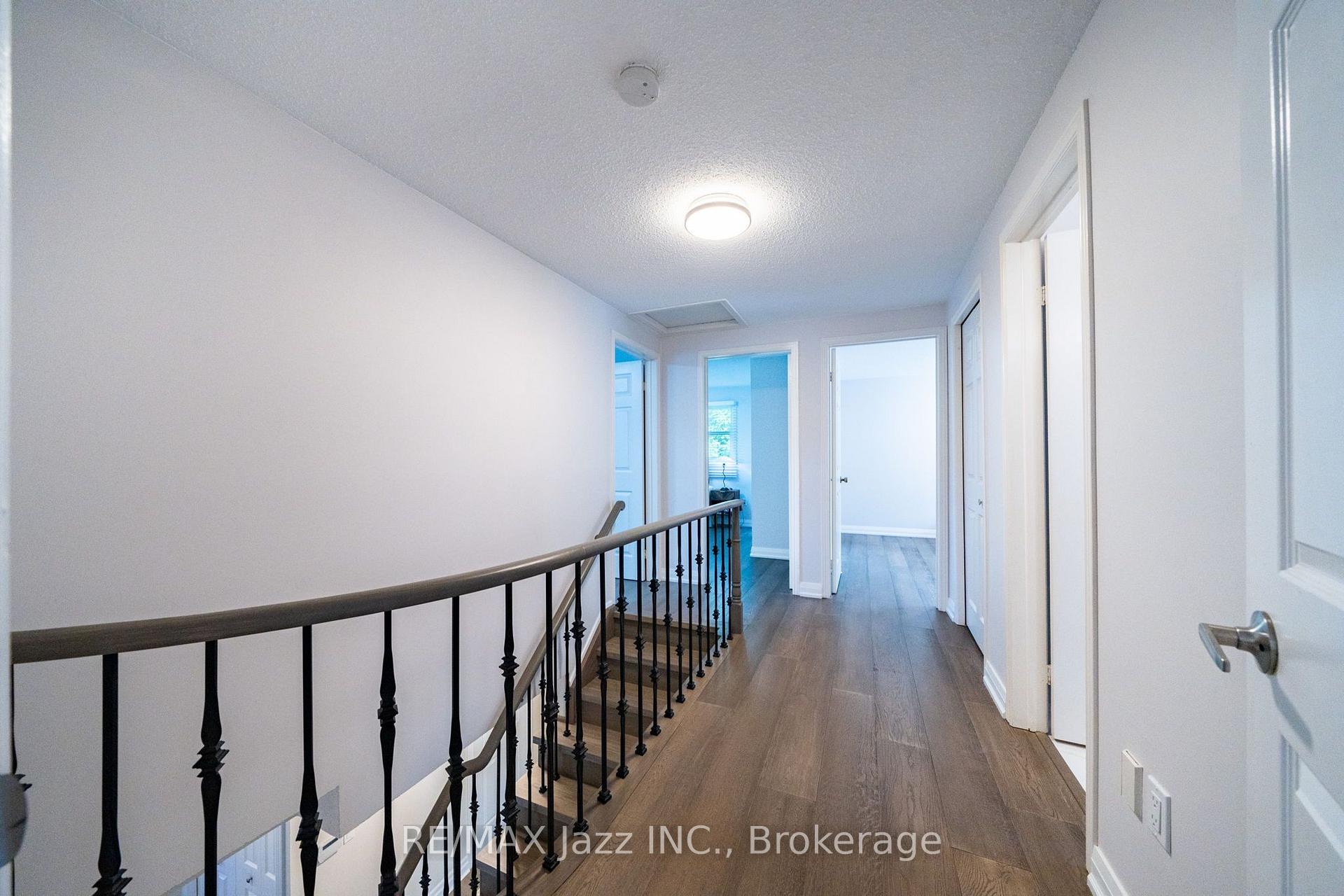 Photo 26 of 262 Athabasca Street, Oshawa, Donevan — HOMEH
