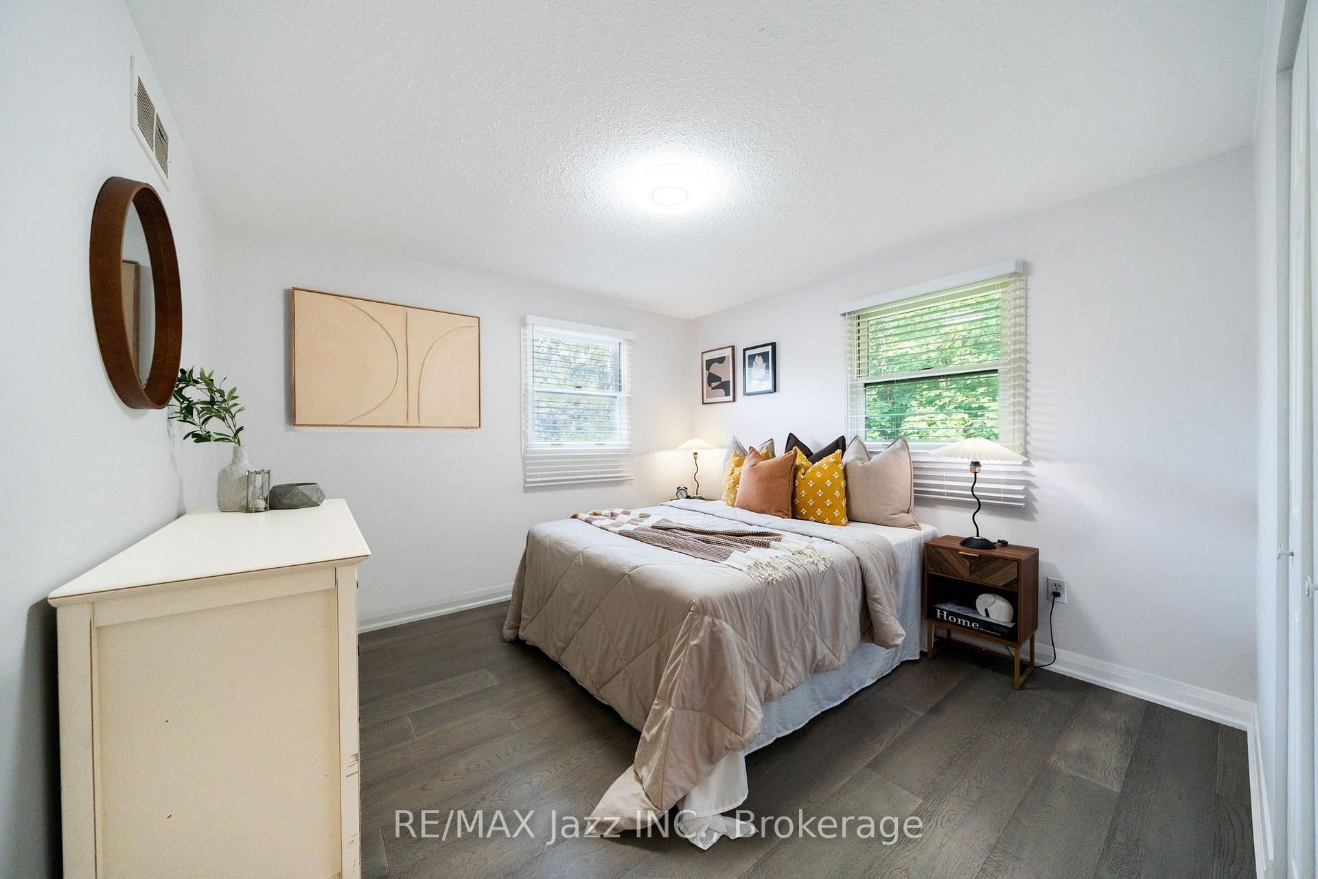 Photo 28 of 262 Athabasca Street, Oshawa, Donevan — HOMEH