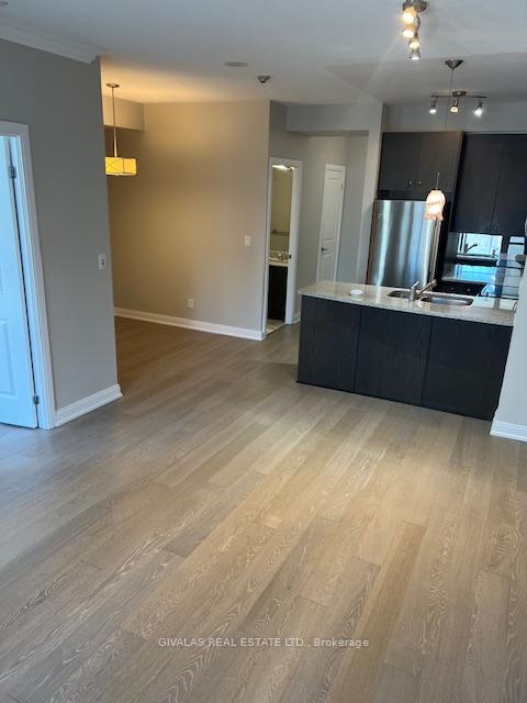 Photo 3 of Unit 607, 18 Yorkville Avenue, Toronto, The Annex — HOMEH