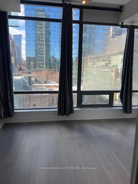Photo 5 of Unit 607, 18 Yorkville Avenue, Toronto, The Annex — HOMEH
