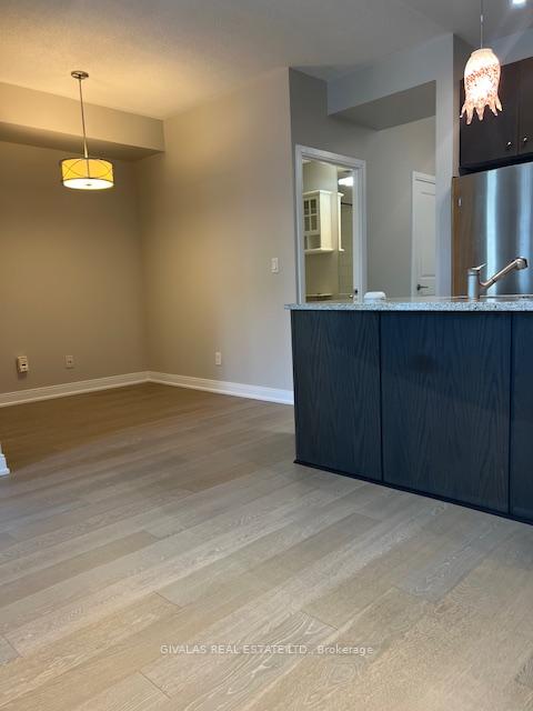 Photo 8 of Unit 607, 18 Yorkville Avenue, Toronto, The Annex — HOMEH
