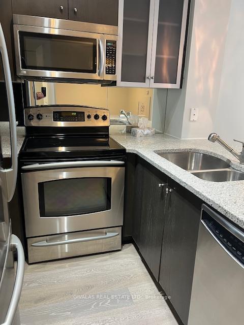 Photo 10 of Unit 607, 18 Yorkville Avenue, Toronto, The Annex — HOMEH