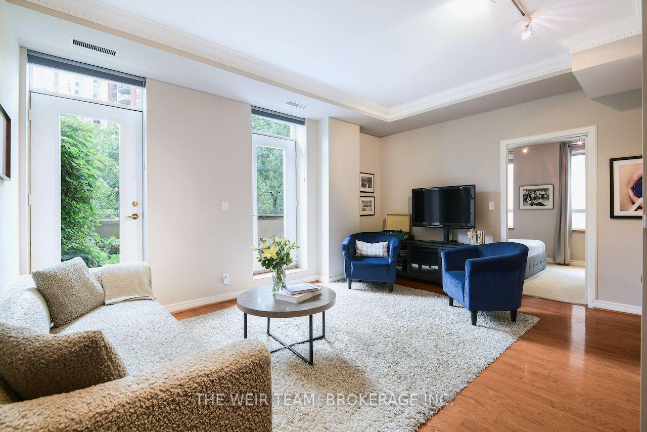 Photo 5 of Unit 202, 135 Maitland Street, Toronto, Church-Yonge Corridor — HOMEH
