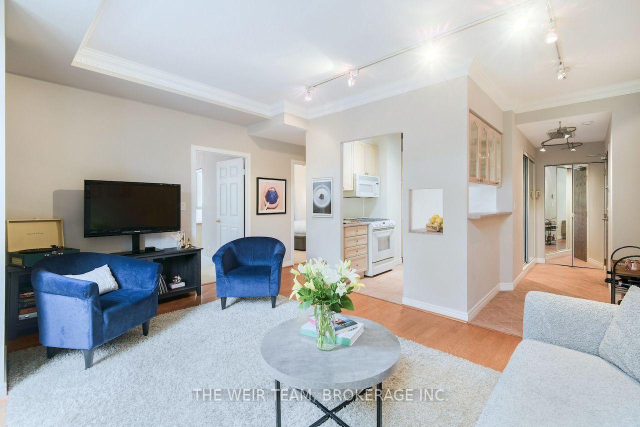 Photo 6 of Unit 202, 135 Maitland Street, Toronto, Church-Yonge Corridor — HOMEH
