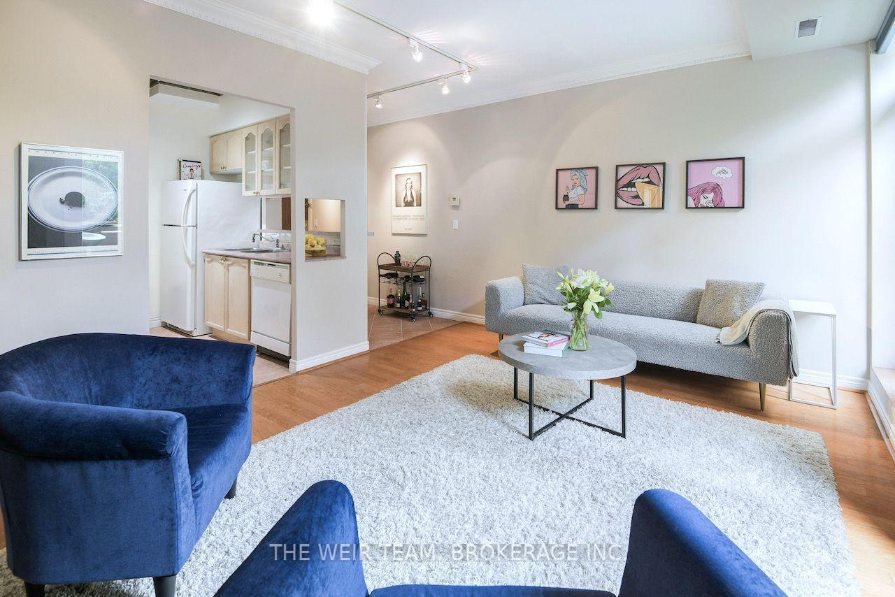 Photo 7 of Unit 202, 135 Maitland Street, Toronto, Church-Yonge Corridor — HOMEH