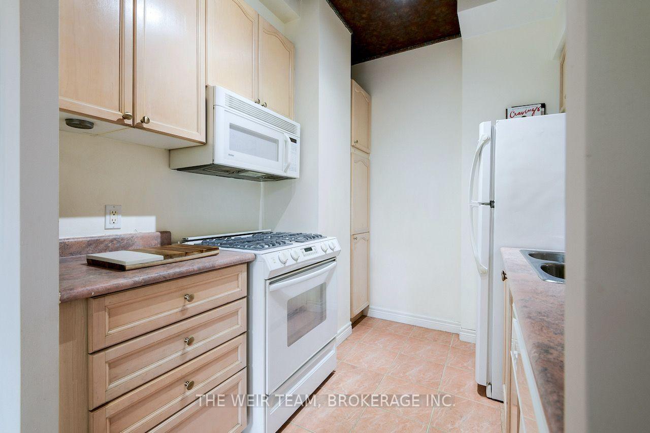 Photo 9 of Unit 202, 135 Maitland Street, Toronto, Church-Yonge Corridor — HOMEH