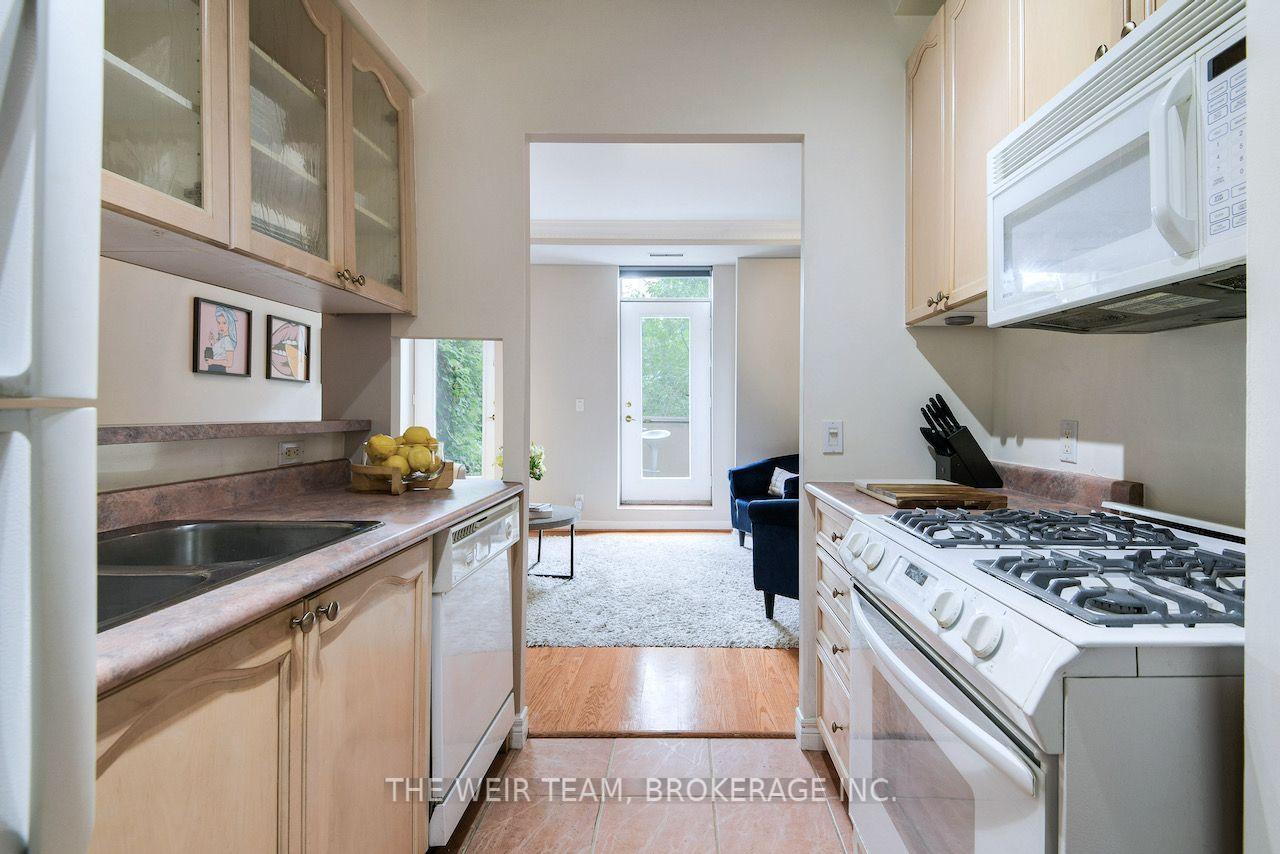Photo 11 of Unit 202, 135 Maitland Street, Toronto, Church-Yonge Corridor — HOMEH