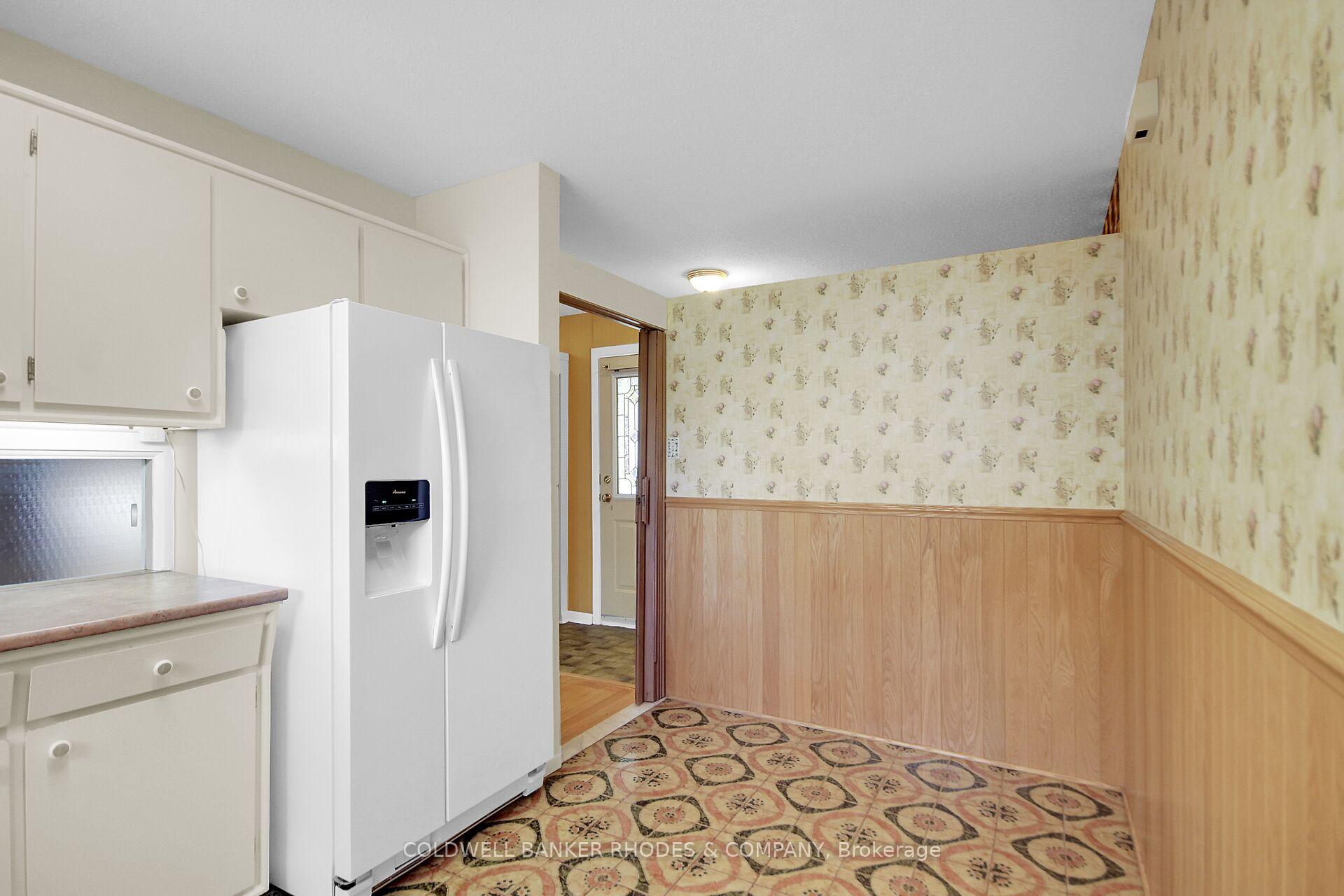 Photo 40 of 11 Wallford Way, Ottawa, City View/Skyline/Fisher Heights/Parkwood Hills — HOMEH
