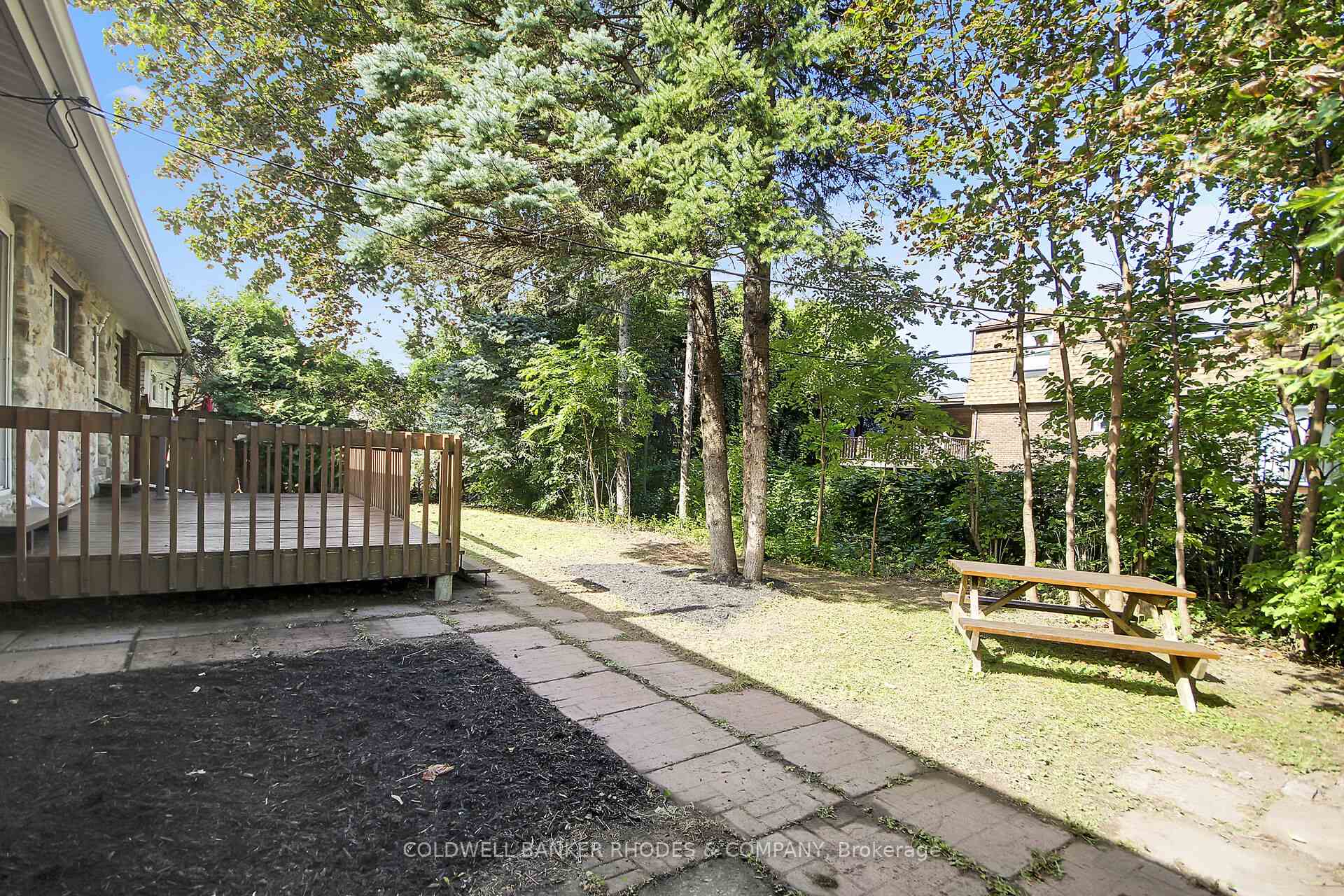 Photo 85 of 11 Wallford Way, Ottawa, City View/Skyline/Fisher Heights/Parkwood Hills — HOMEH
