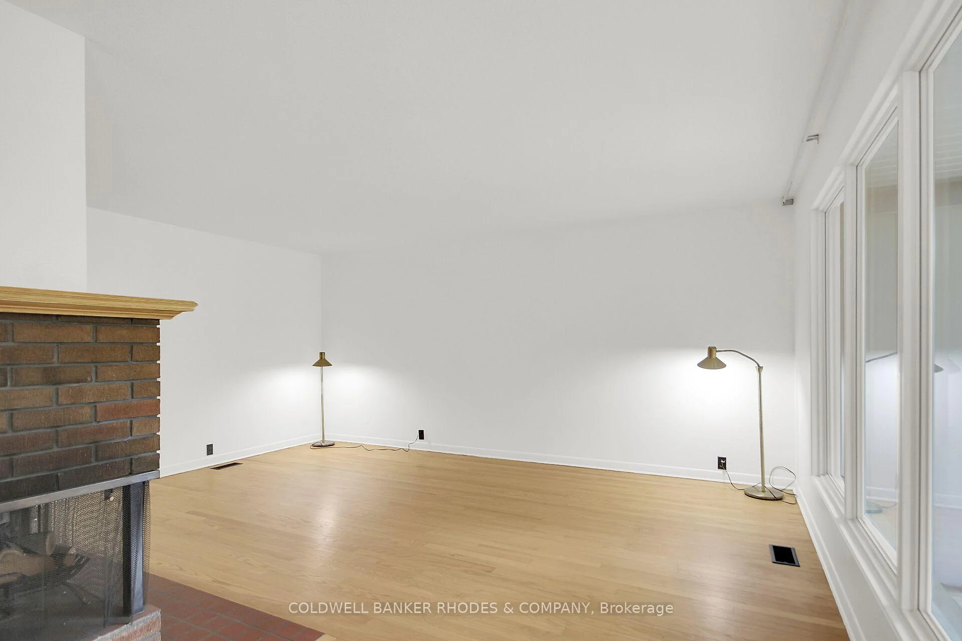 Photo 46 of 11 Wallford Way, Ottawa, City View/Skyline/Fisher Heights/Parkwood Hills — HOMEH