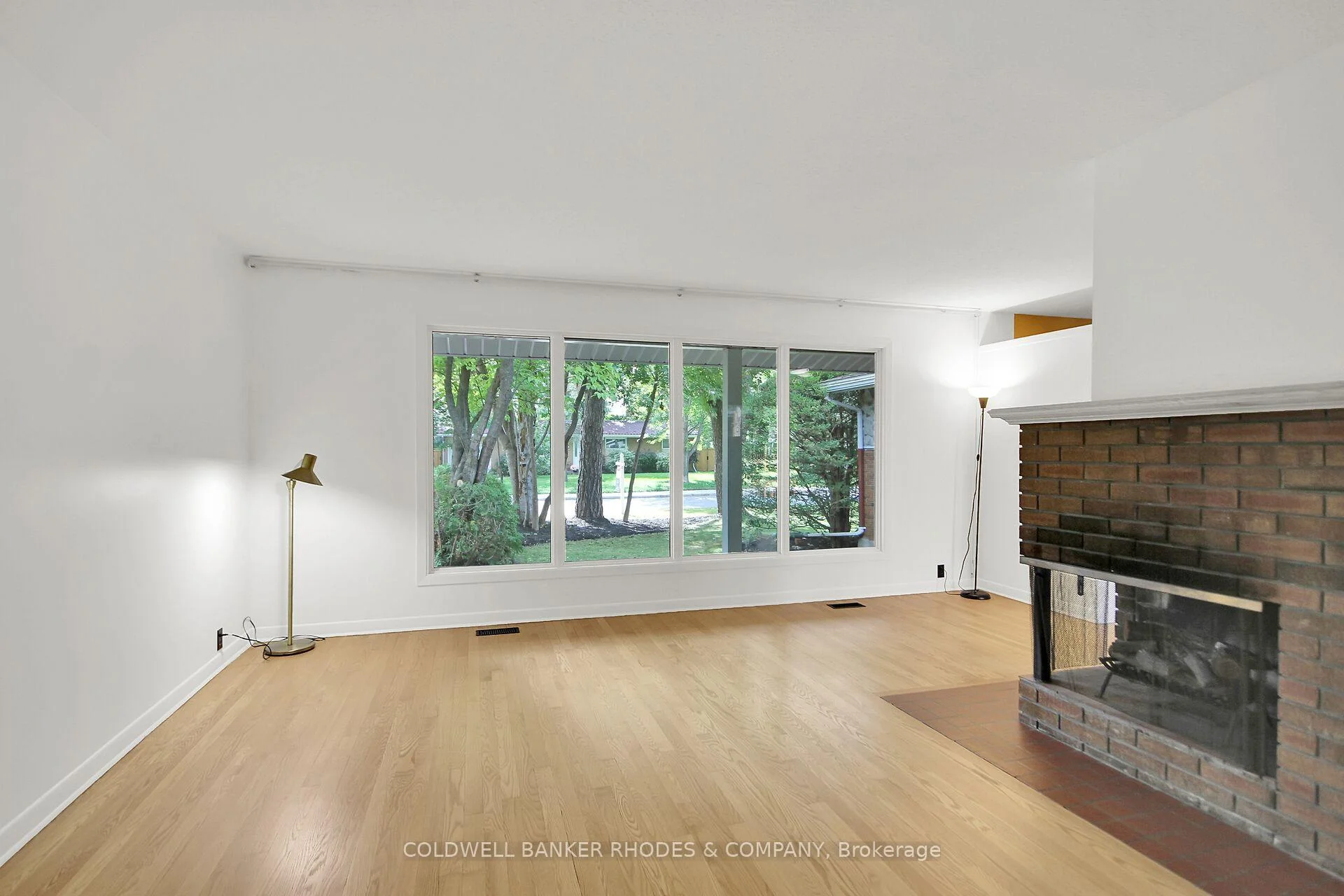 Photo 56 of 11 Wallford Way, Ottawa, City View/Skyline/Fisher Heights/Parkwood Hills — HOMEH