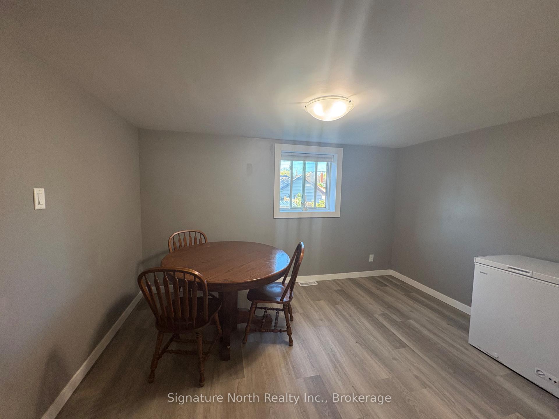 Photo 8 of 230 Robertson Street, Thunder Bay, East End — HOMEH