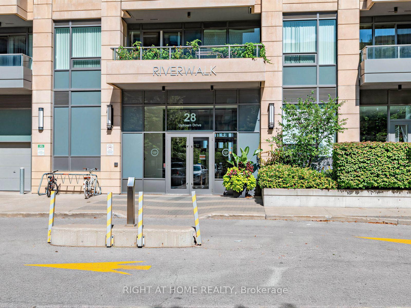 Photo 3 of Unit PH16, 28 Uptown Drive, Markham, Unionville — HOMEH