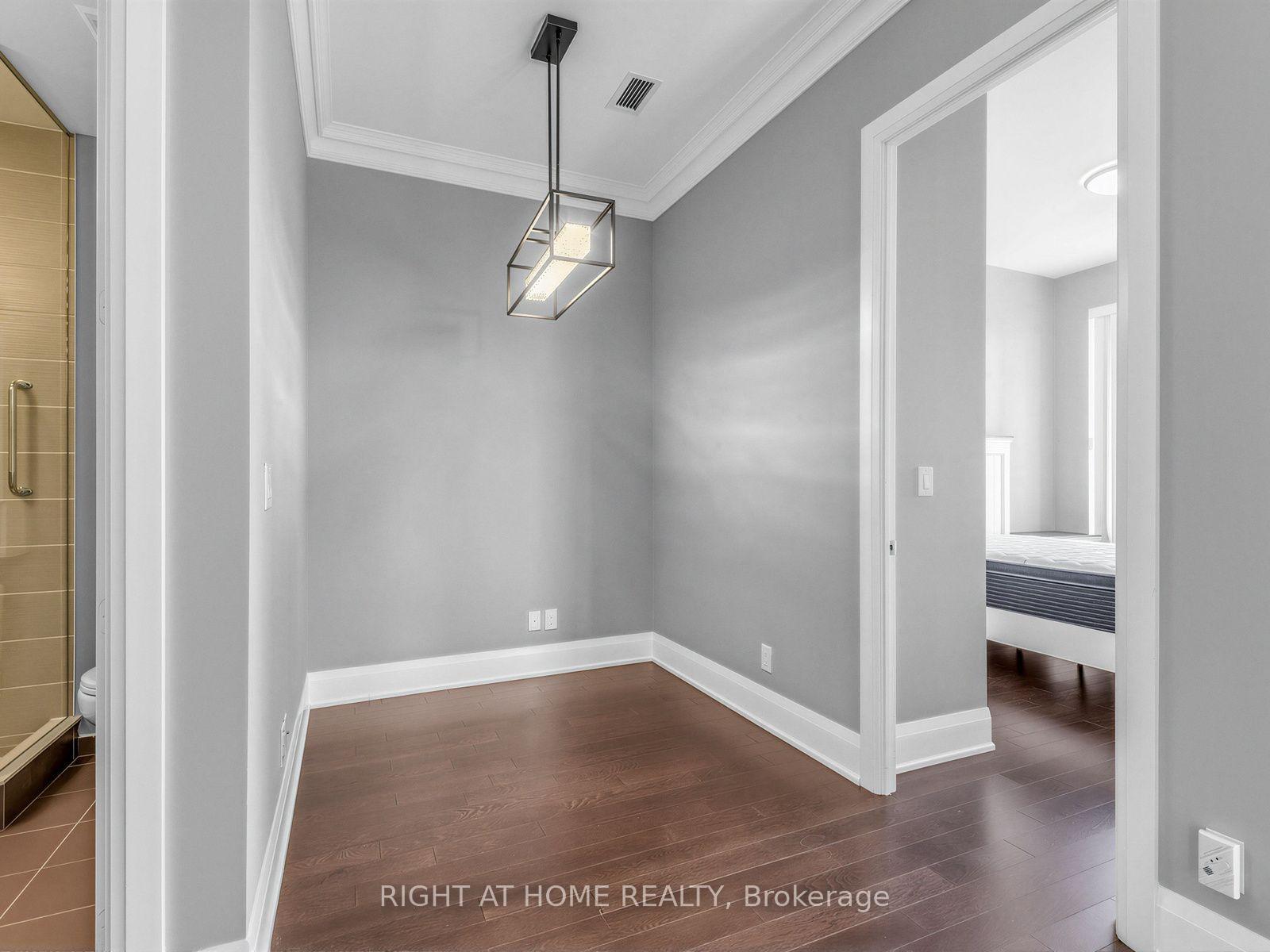 Photo 10 of Unit PH16, 28 Uptown Drive, Markham, Unionville — HOMEH
