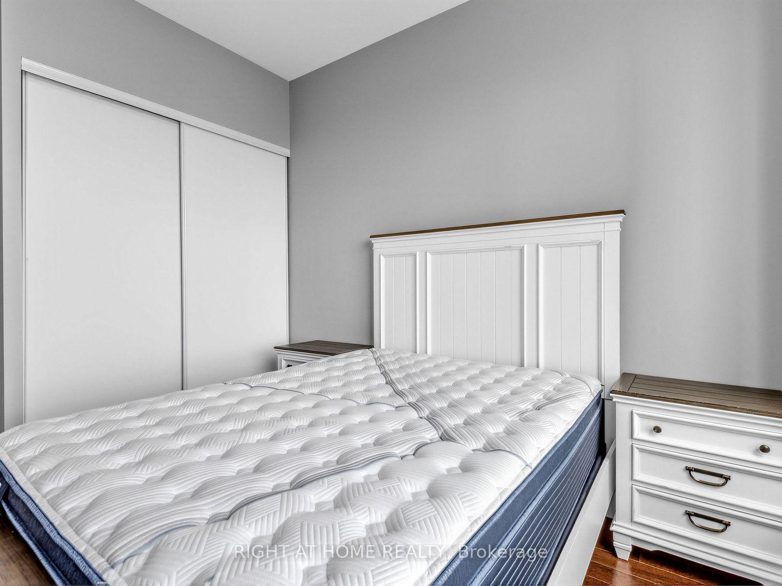 Photo 16 of Unit PH16, 28 Uptown Drive, Markham, Unionville — HOMEH
