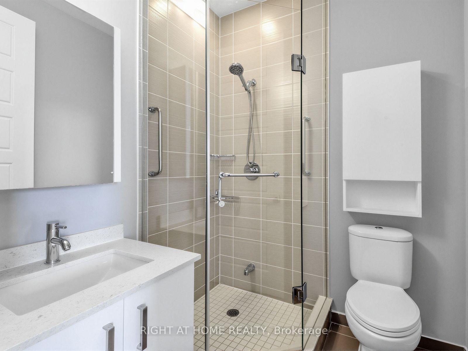 Photo 17 of Unit PH16, 28 Uptown Drive, Markham, Unionville — HOMEH