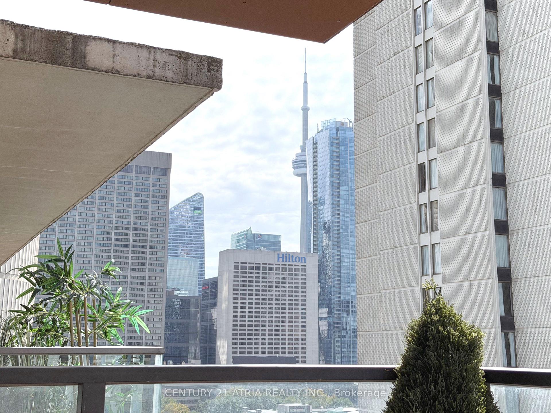 Photo 32 of Unit 1820, 111 Elizabeth Street, Toronto, Bay Street Corridor — HOMEH