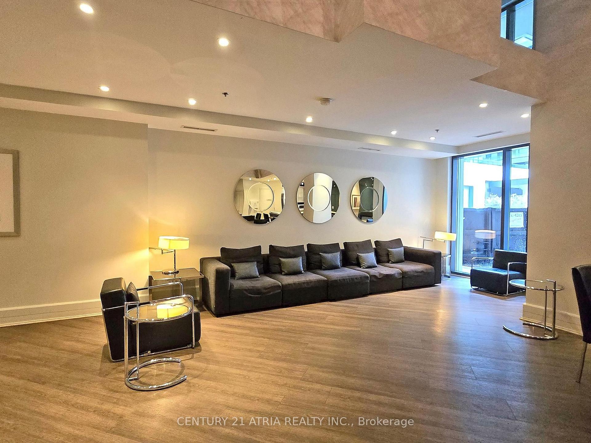 Photo 42 of Unit 1820, 111 Elizabeth Street, Toronto, Bay Street Corridor — HOMEH