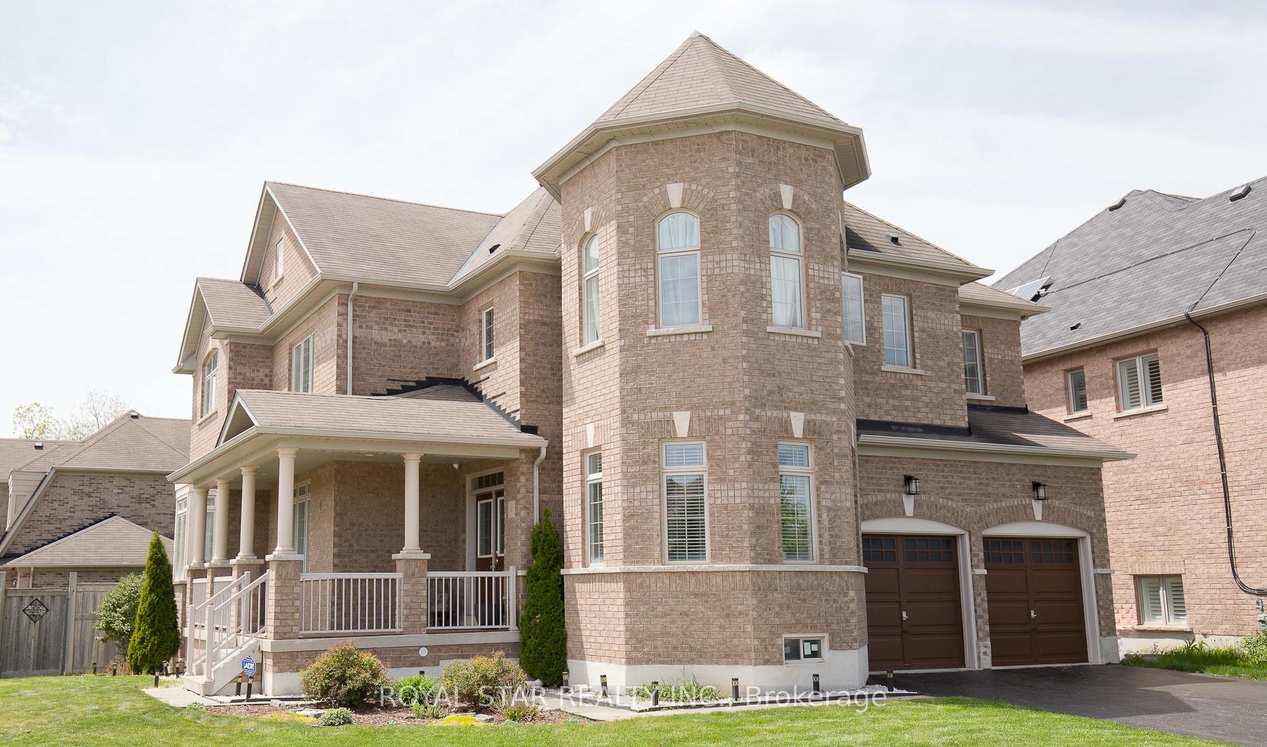 Front of 4 Berkwood Hollow