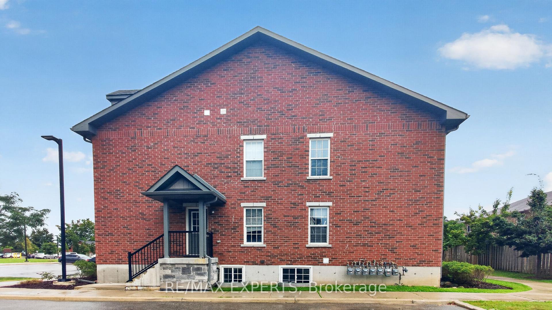 Photo 34 of Unit 13, 246 Penetanguishene Road, Barrie, Georgian Drive — HOMEH