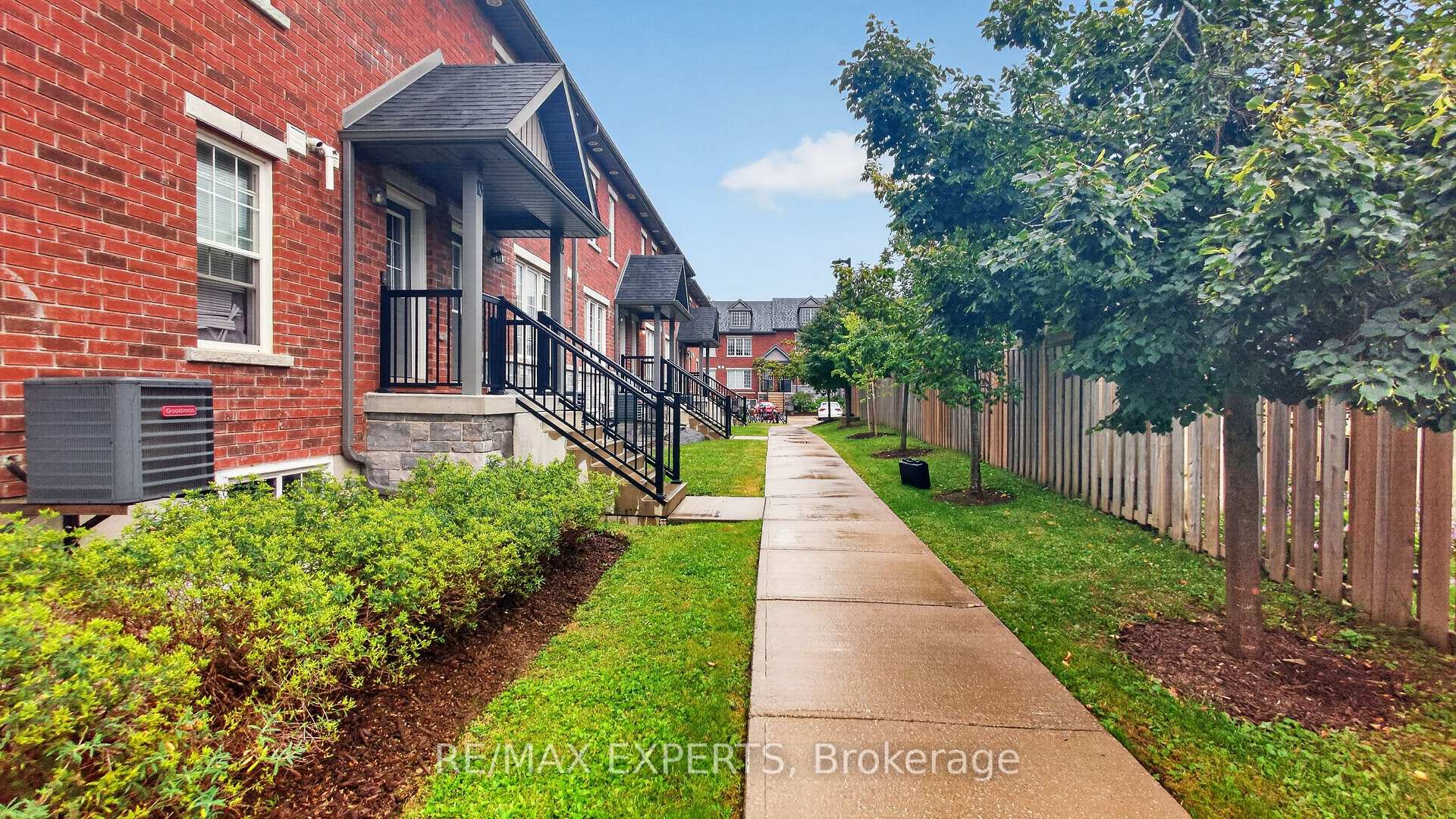 Photo 36 of Unit 13, 246 Penetanguishene Road, Barrie, Georgian Drive — HOMEH