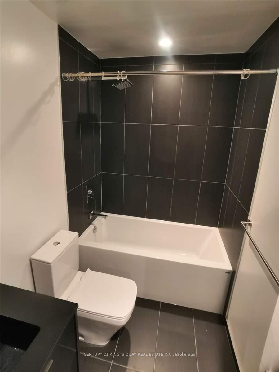 Photo 13 of Unit 3308, 70 Temperance Street, Toronto, Bay Street Corridor — HOMEH