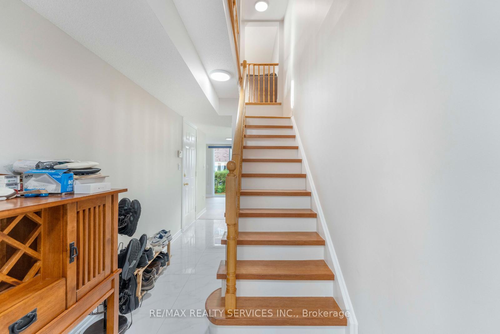Photo 5 of Unit 69, 80 Acorn Place, Mississauga, Hurontario — HOMEH