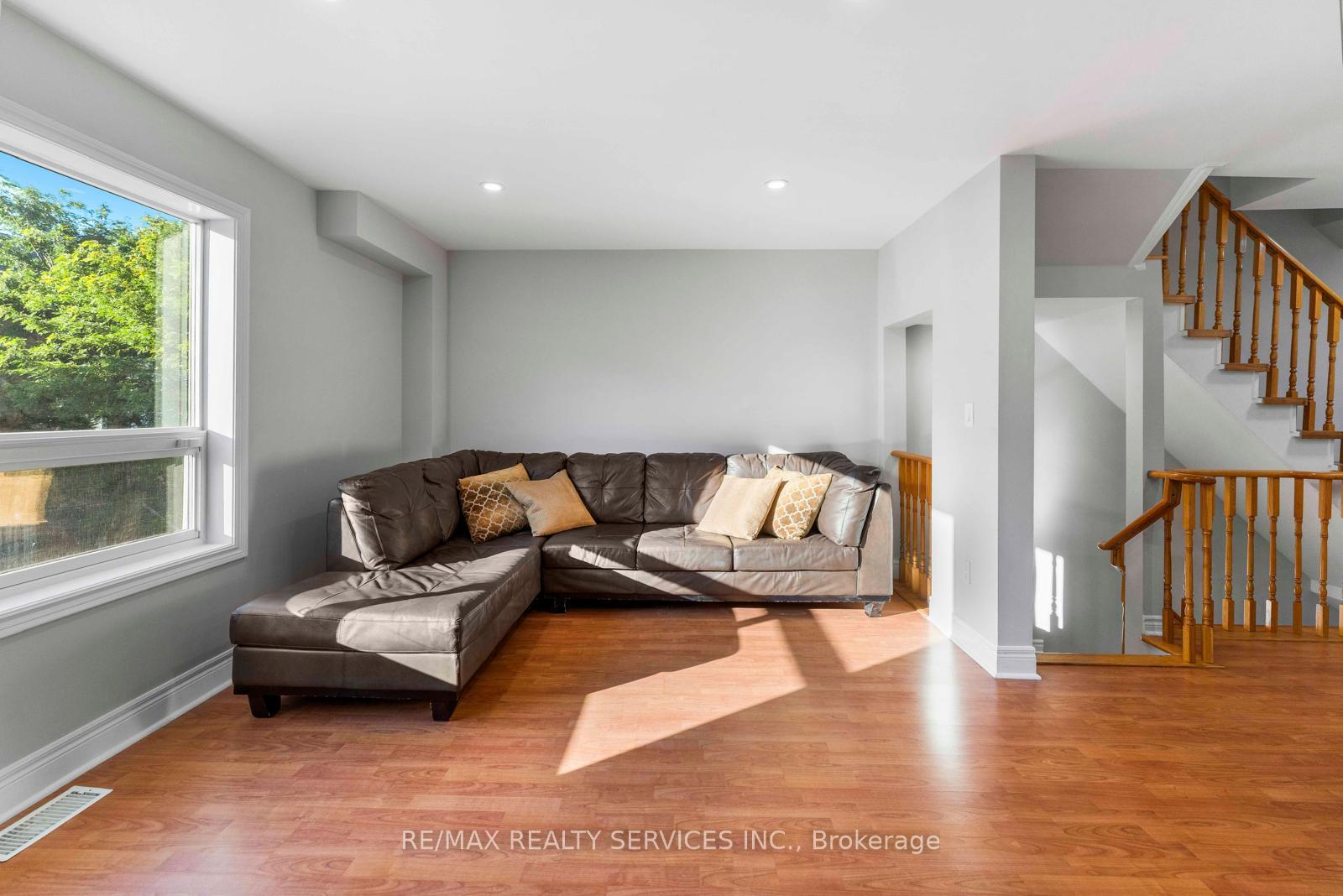 Photo 8 of Unit 69, 80 Acorn Place, Mississauga, Hurontario — HOMEH