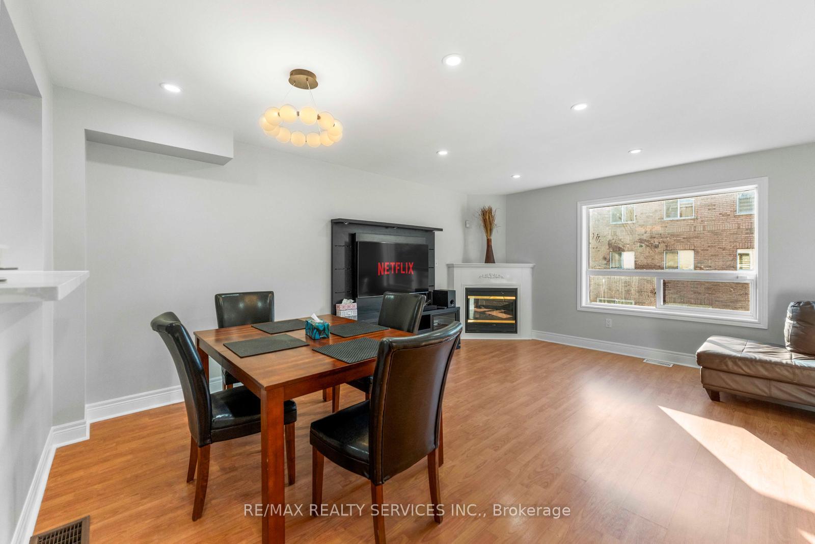 Photo 9 of Unit 69, 80 Acorn Place, Mississauga, Hurontario — HOMEH