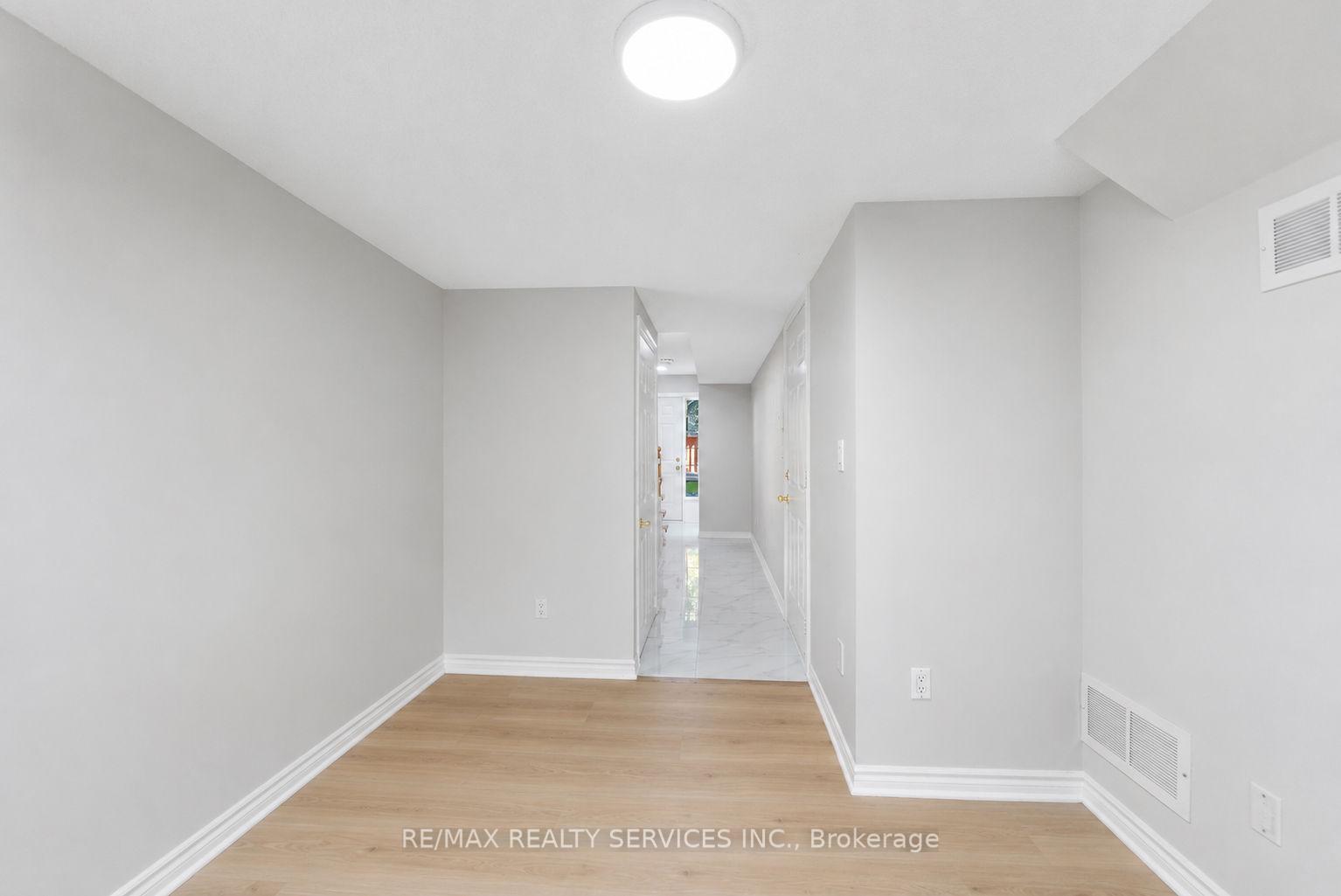 Photo 32 of Unit 69, 80 Acorn Place, Mississauga, Hurontario — HOMEH