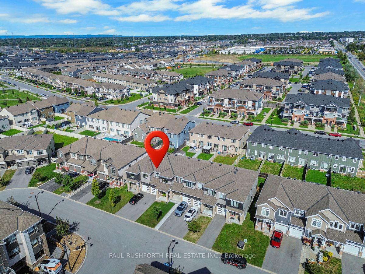 Photo 2 of 145 Pictou Crescent, Ottawa, Kanata - Emerald Meadows/Trailwest — HOMEH