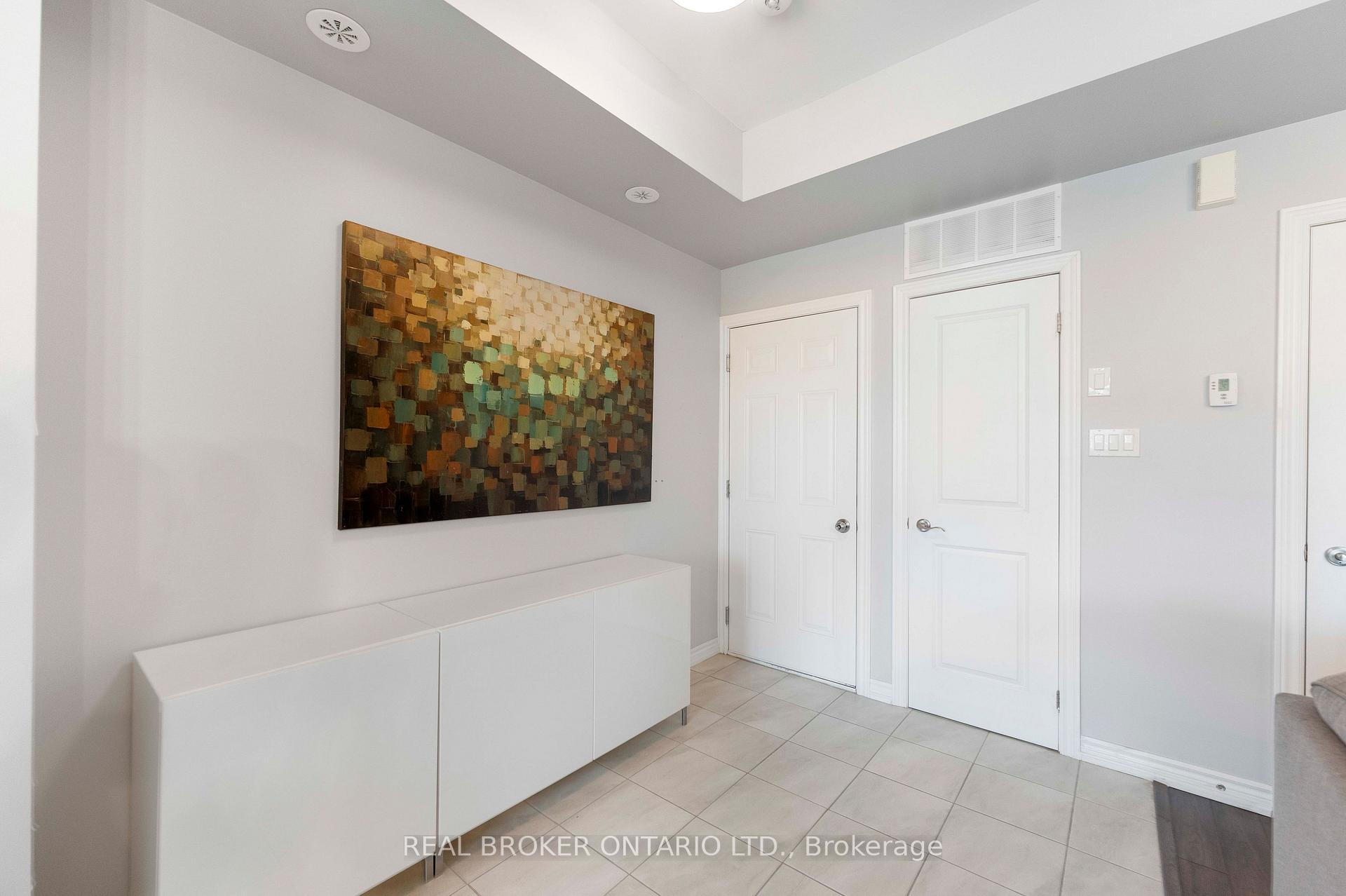 Photo 5 of 1777 Rex Heath Drive, Pickering, Duffin Heights — HOMEH