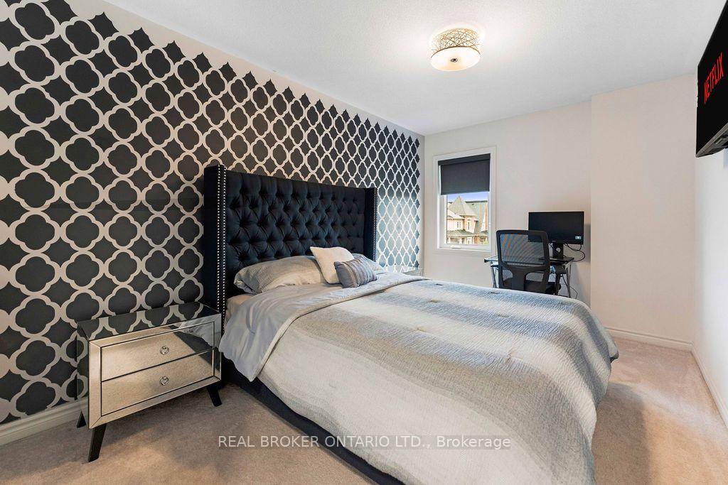 Photo 13 of 1777 Rex Heath Drive, Pickering, Duffin Heights — HOMEH