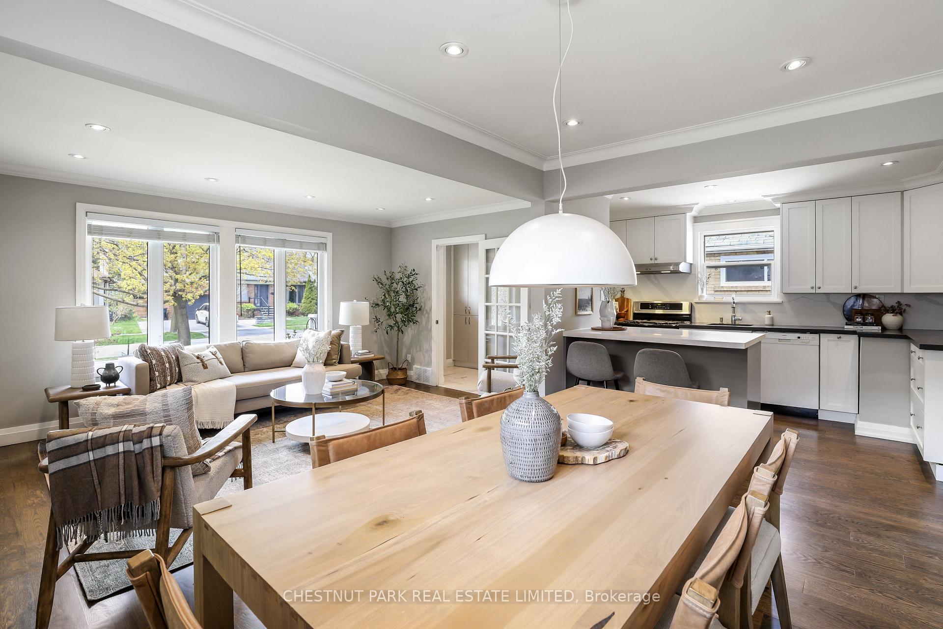 Photo 7 of 27 Cedarcrest Drive, Etobicoke, Kingsway South — HOMEH