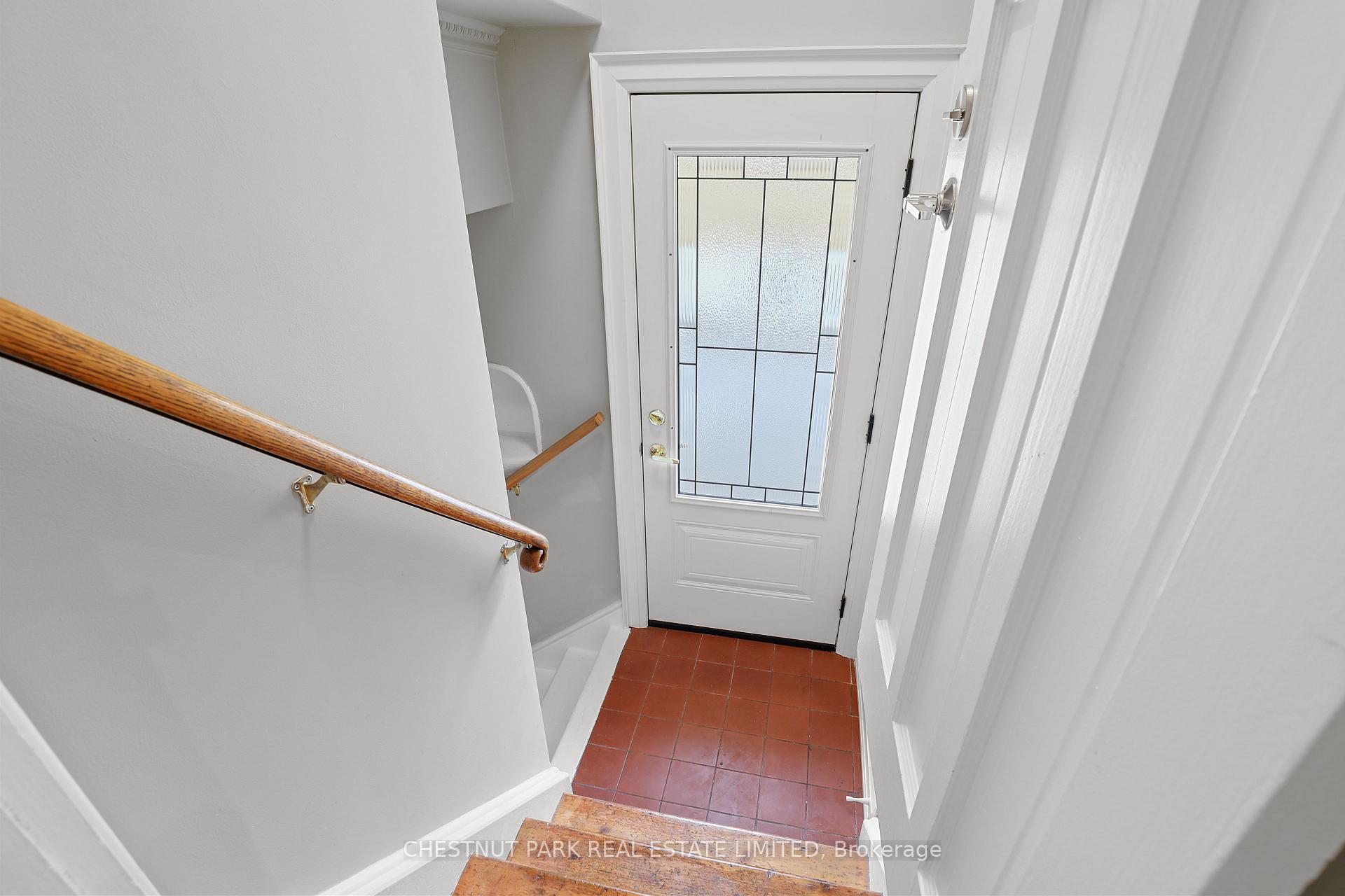 Photo 23 of 27 Cedarcrest Drive, Etobicoke, Kingsway South — HOMEH