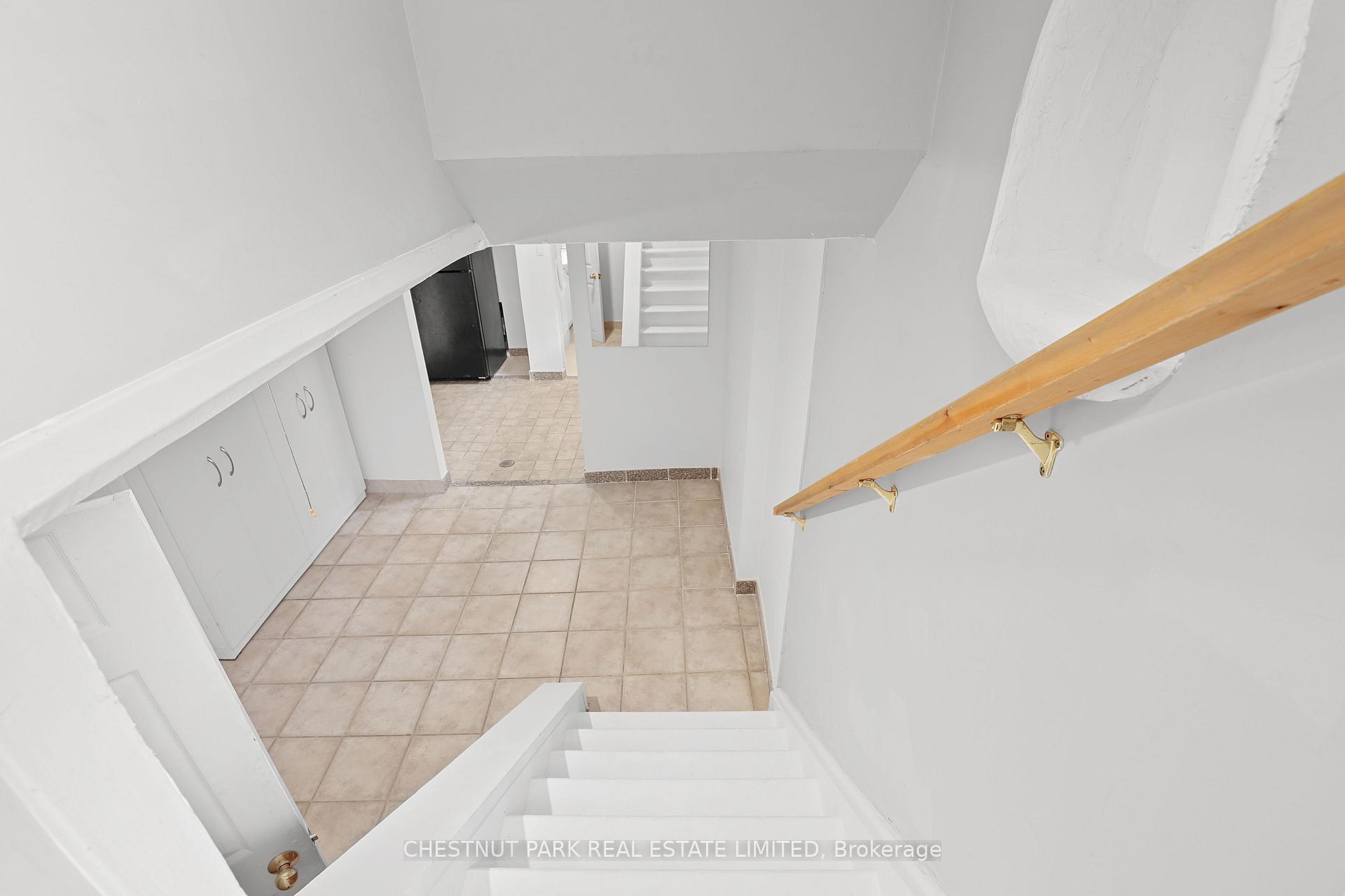 Photo 25 of 27 Cedarcrest Drive, Etobicoke, Kingsway South — HOMEH
