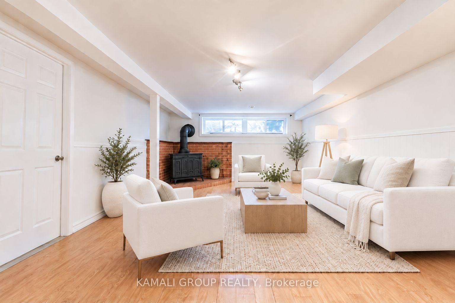 Front of Unit BSMT, 25 Hillview Drive