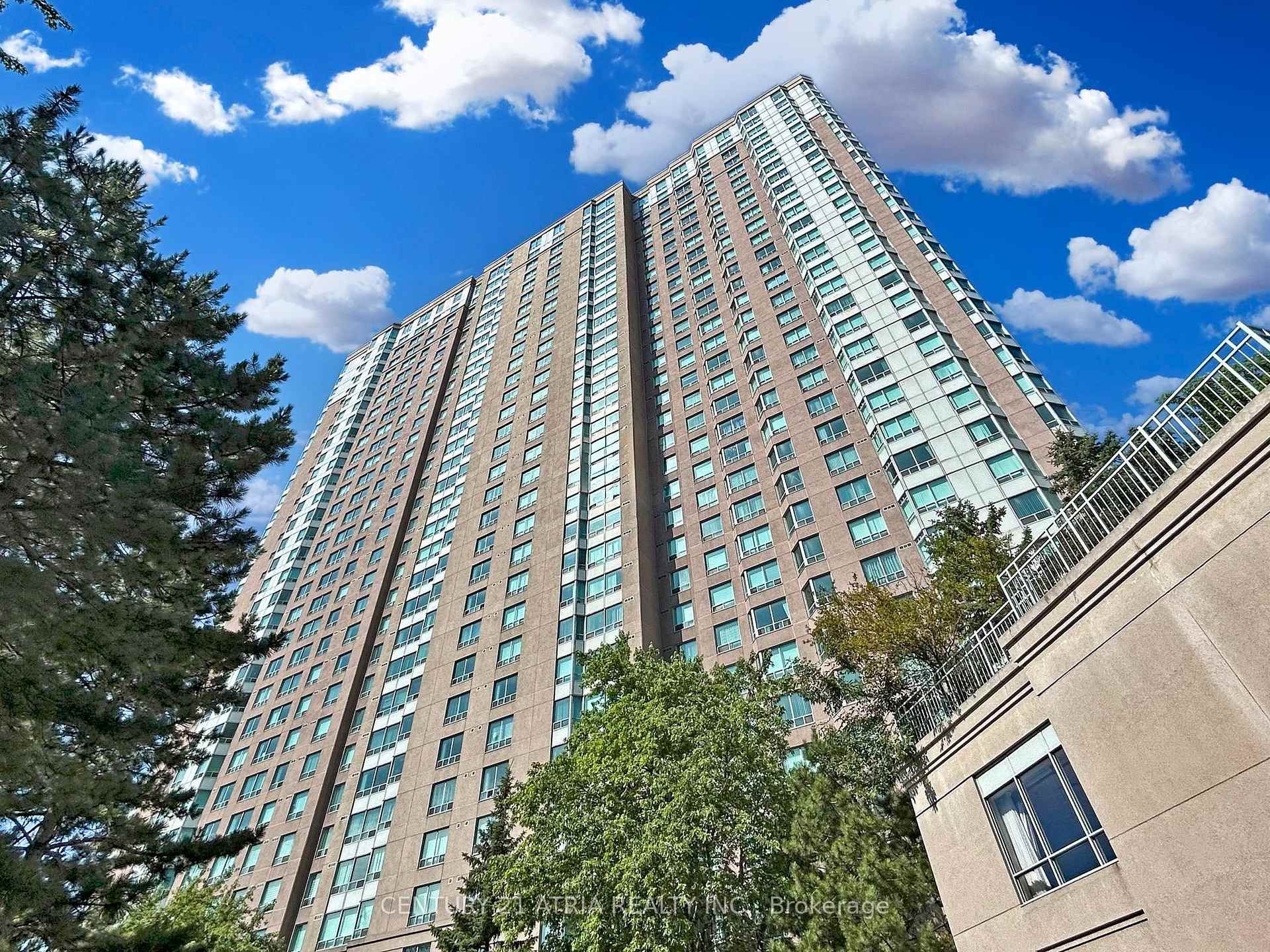 Photo 3 of Unit 2129, 68 Corporate Drive, Scarborough, Woburn — HOMEH