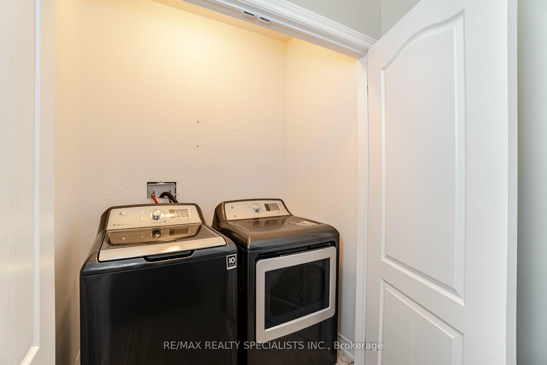 Photo 23 of 93 Yardley Crescent, Brampton, Credit Valley — HOMEH