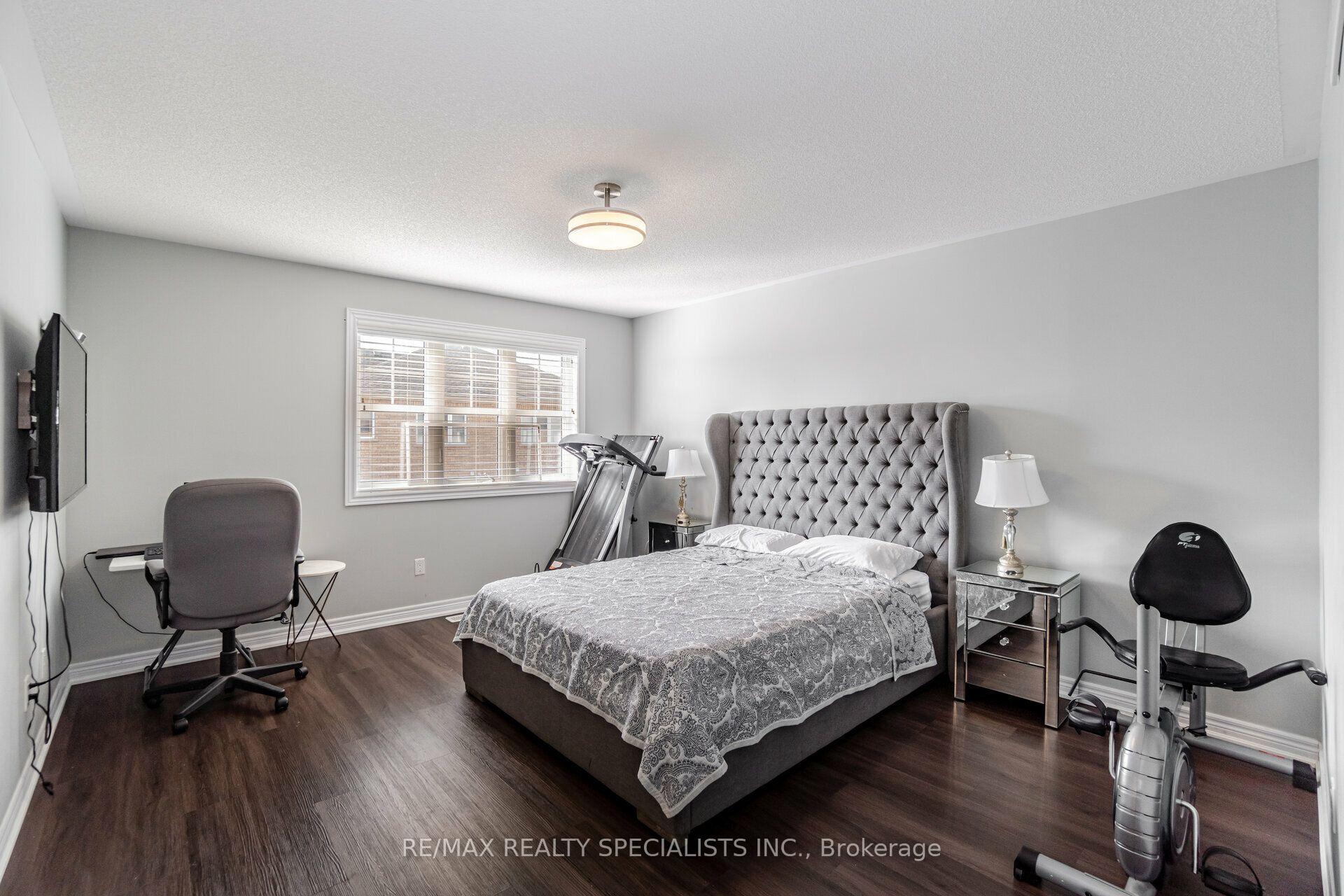 Photo 27 of 93 Yardley Crescent, Brampton, Credit Valley — HOMEH