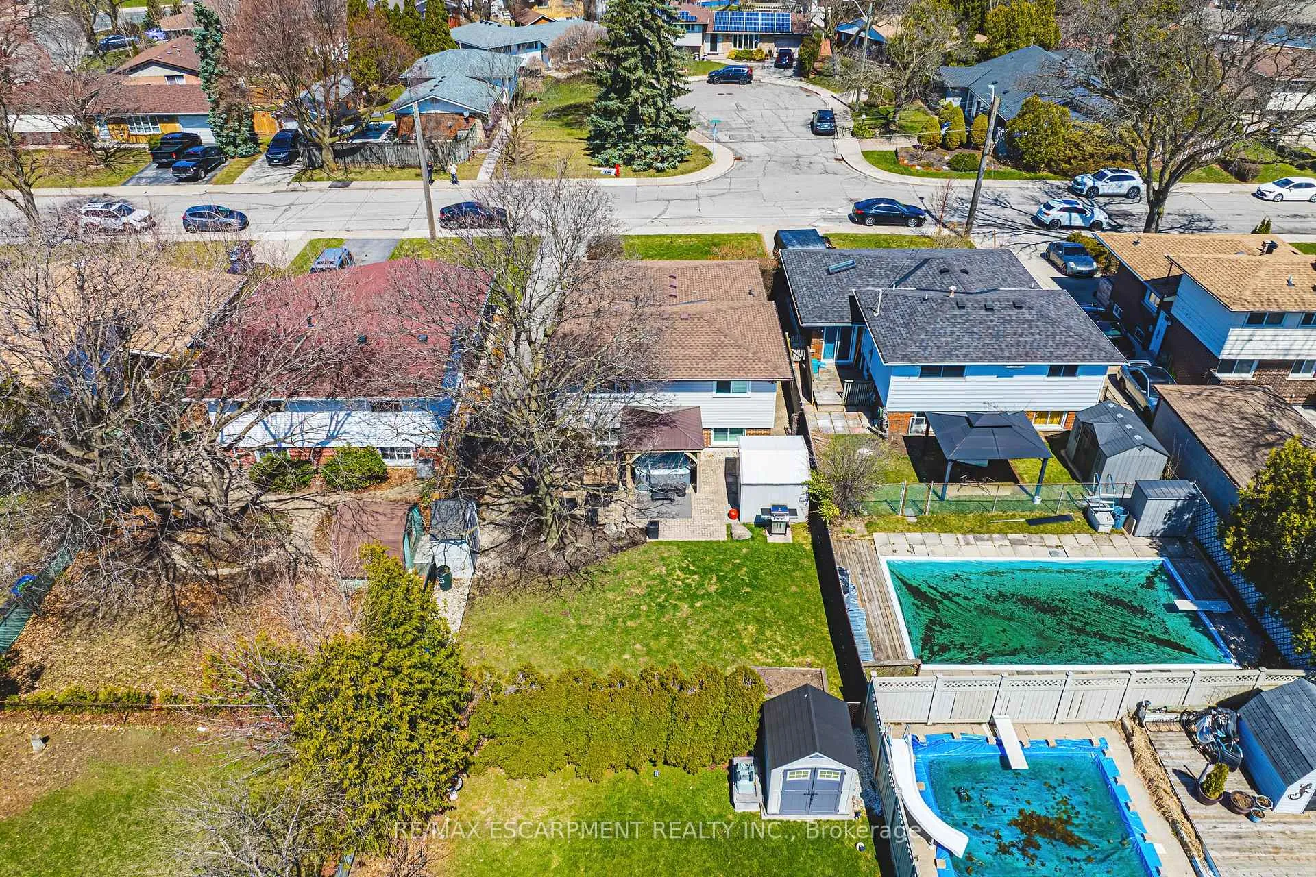 Photo 46 of 29 Silvercrest Drive, Hamilton, Rolston — HOMEH