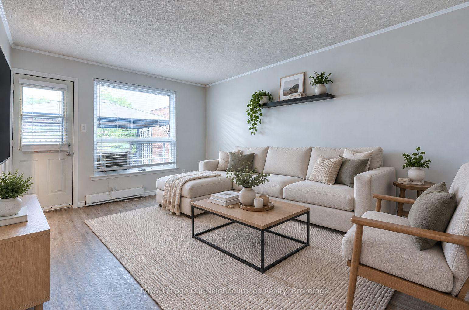Photo 5 of Unit 34, 120 Nonquon Road, Oshawa, Centennial — HOMEH