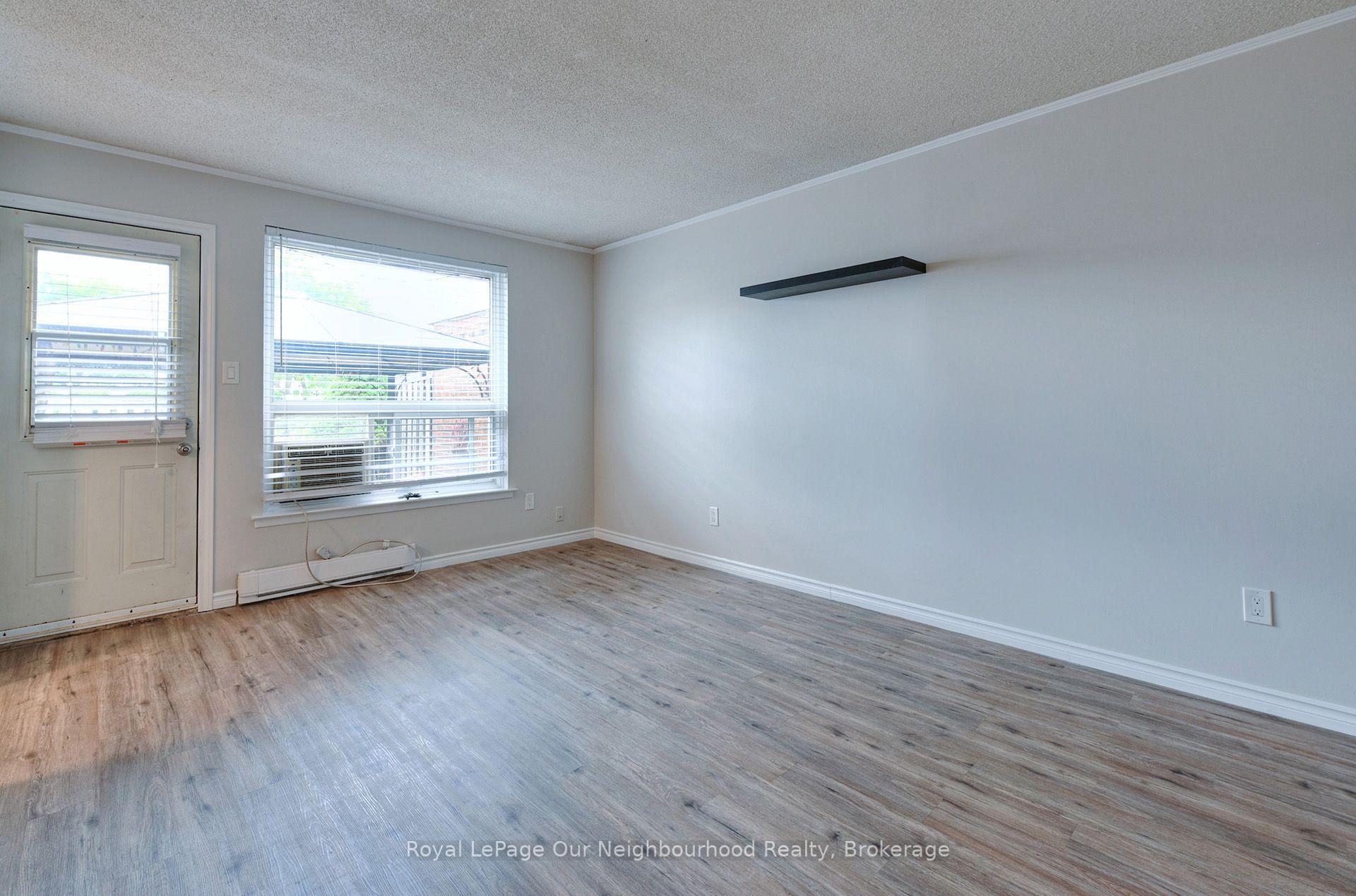 Photo 6 of Unit 34, 120 Nonquon Road, Oshawa, Centennial — HOMEH