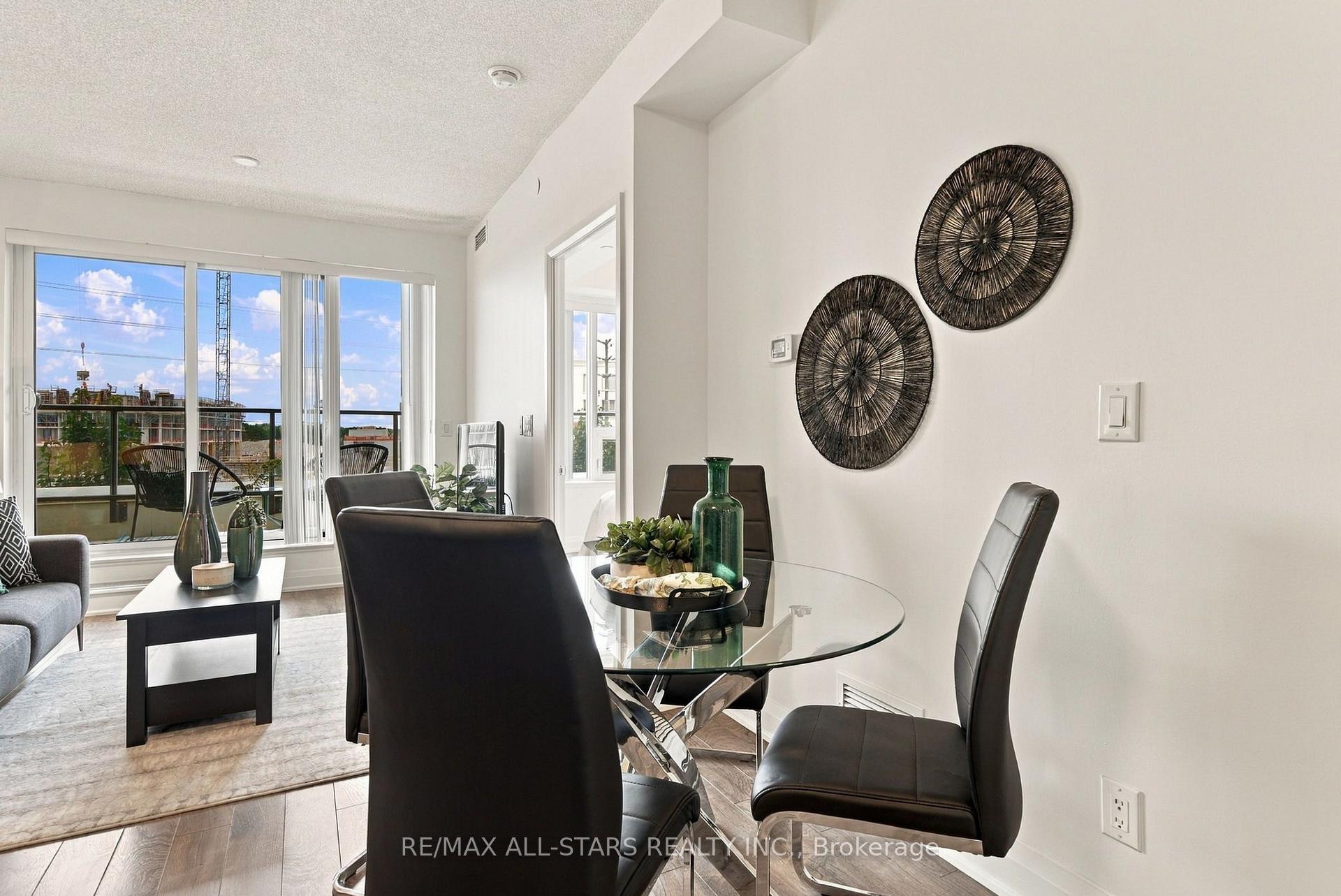 Photo 11 of Unit 312, 28 Uptown Drive, Markham, Unionville — HOMEH