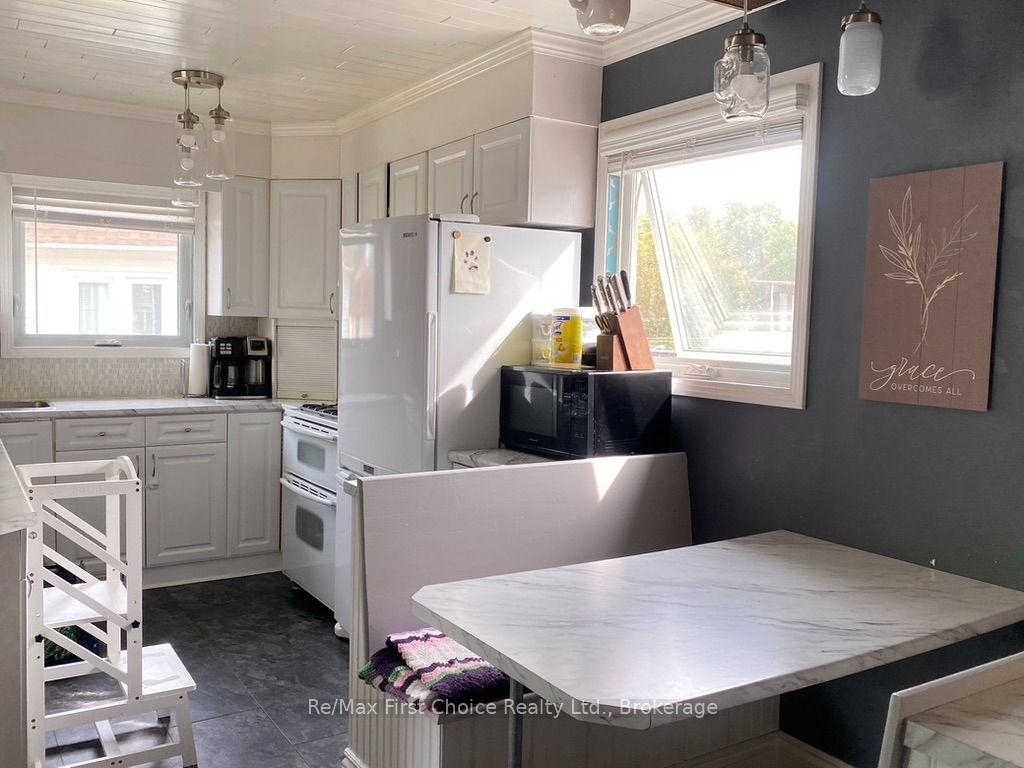 Photo 8 of 72 Brompton Road, Red Rock, TB-85 — HOMEH
